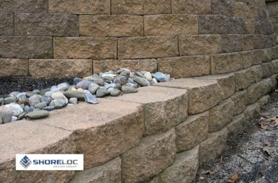 Custom Retaining Walls: What Affects the Price?